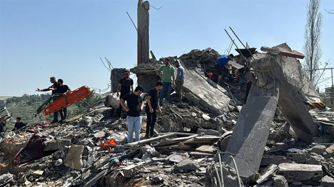 Israeli strikes kill 39 in Lebanon