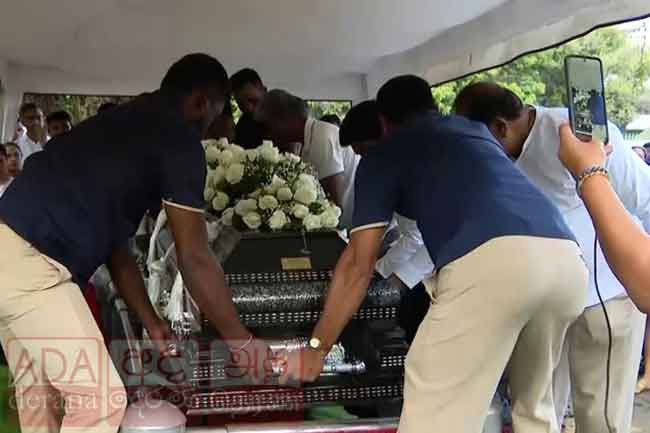 Final rites of former SriLankan Airlines CEO Kapila Chandrasena held at Borella Cemetery