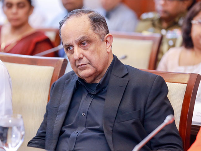 Hanif Yusoof informs President of decision to step down as Western Province Governor