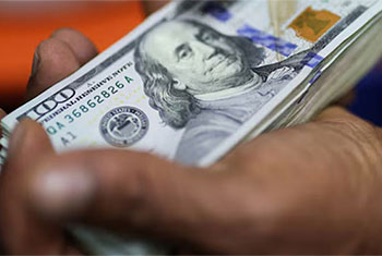 US Dollar selling rate surpasses Rs. 350