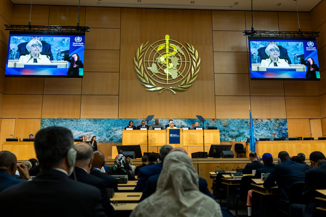 UN votes to support strong action on climate change despite US efforts to thwart the effort