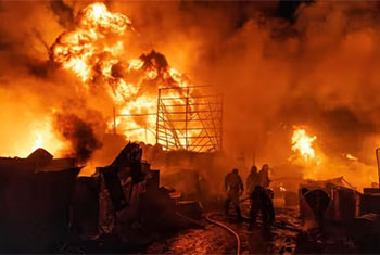 Fire in Kenya girls� school dorm kills 16