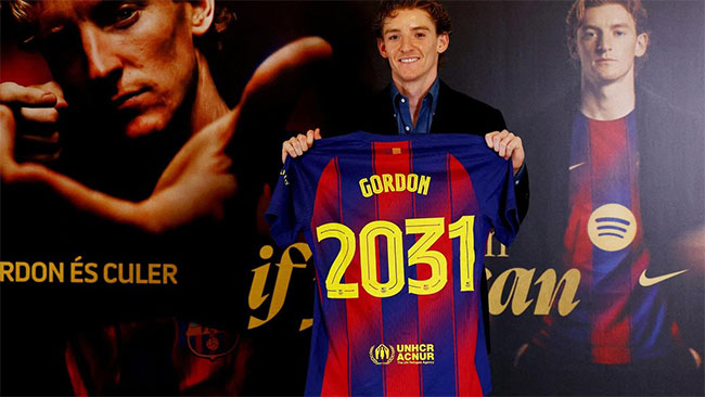 Barcelona completes signing of Anthony Gordon from Newcastle United