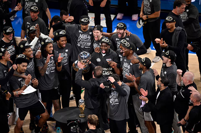 Spurs end Thunder�s title defense, reach first NBA Finals since 2014